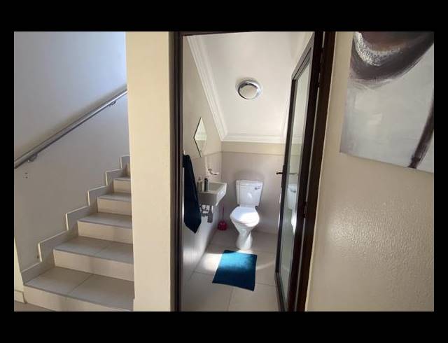 3 BEDROOM TOWNHOUSE SOLD IN EYE OF AFRICA ESTATE